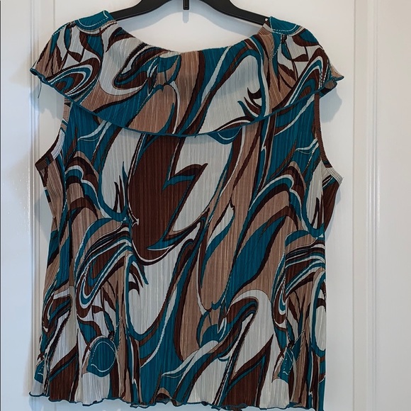 Top - Picture 6 of 6